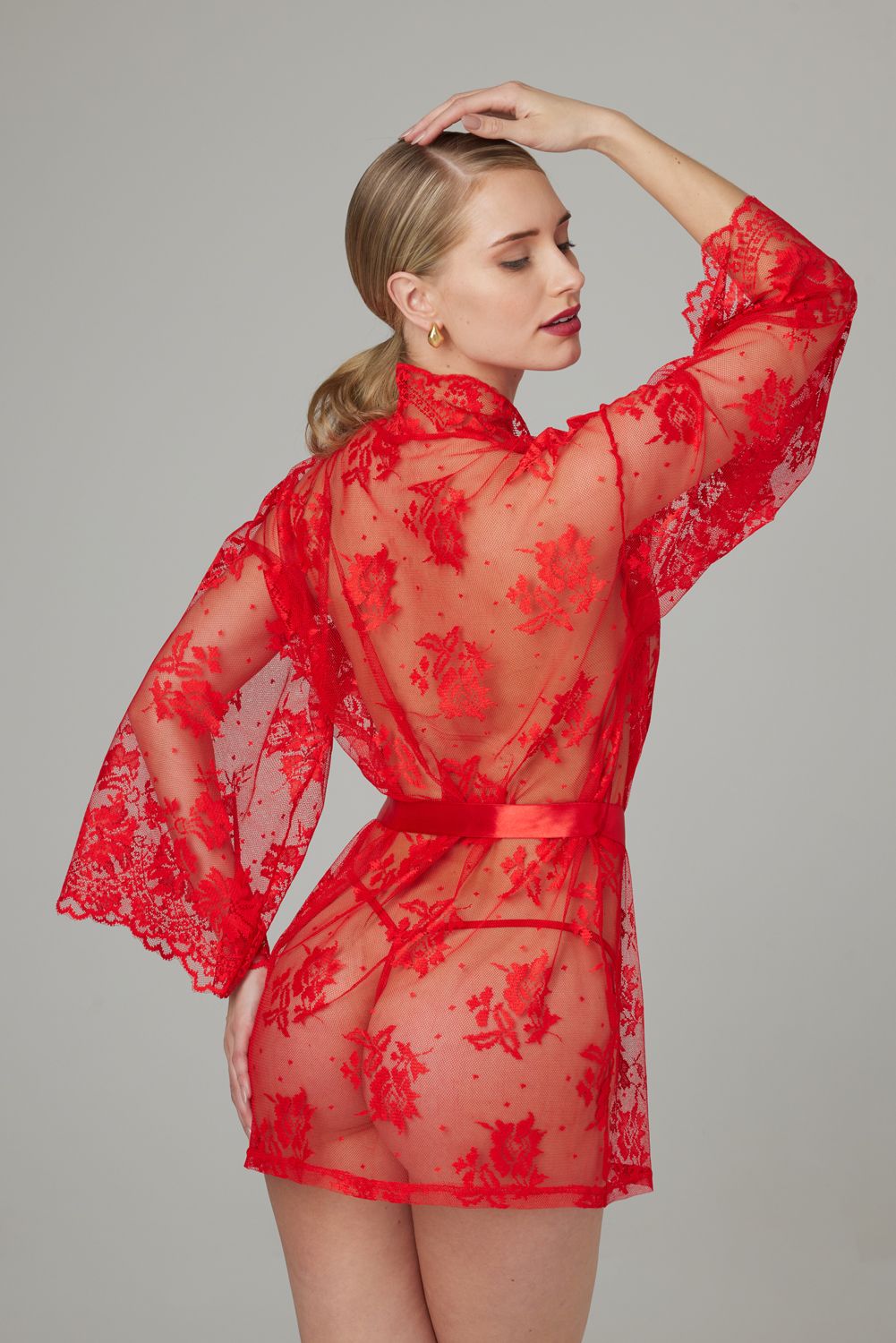 Christine – Graceful Spitzen-Kimono – Rot